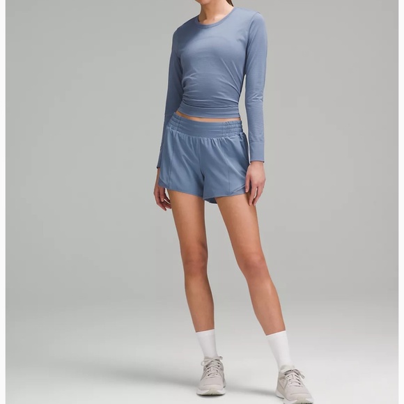 Lululemon hotty hot shorts 4” oasis blue (NWT)